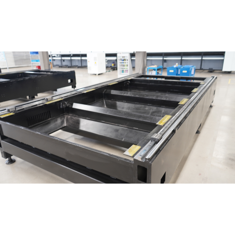 Tek Platform Levha Lazer Kesim Makinesi